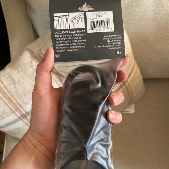 28 Black Drapery Rings - Picture 2 of 5